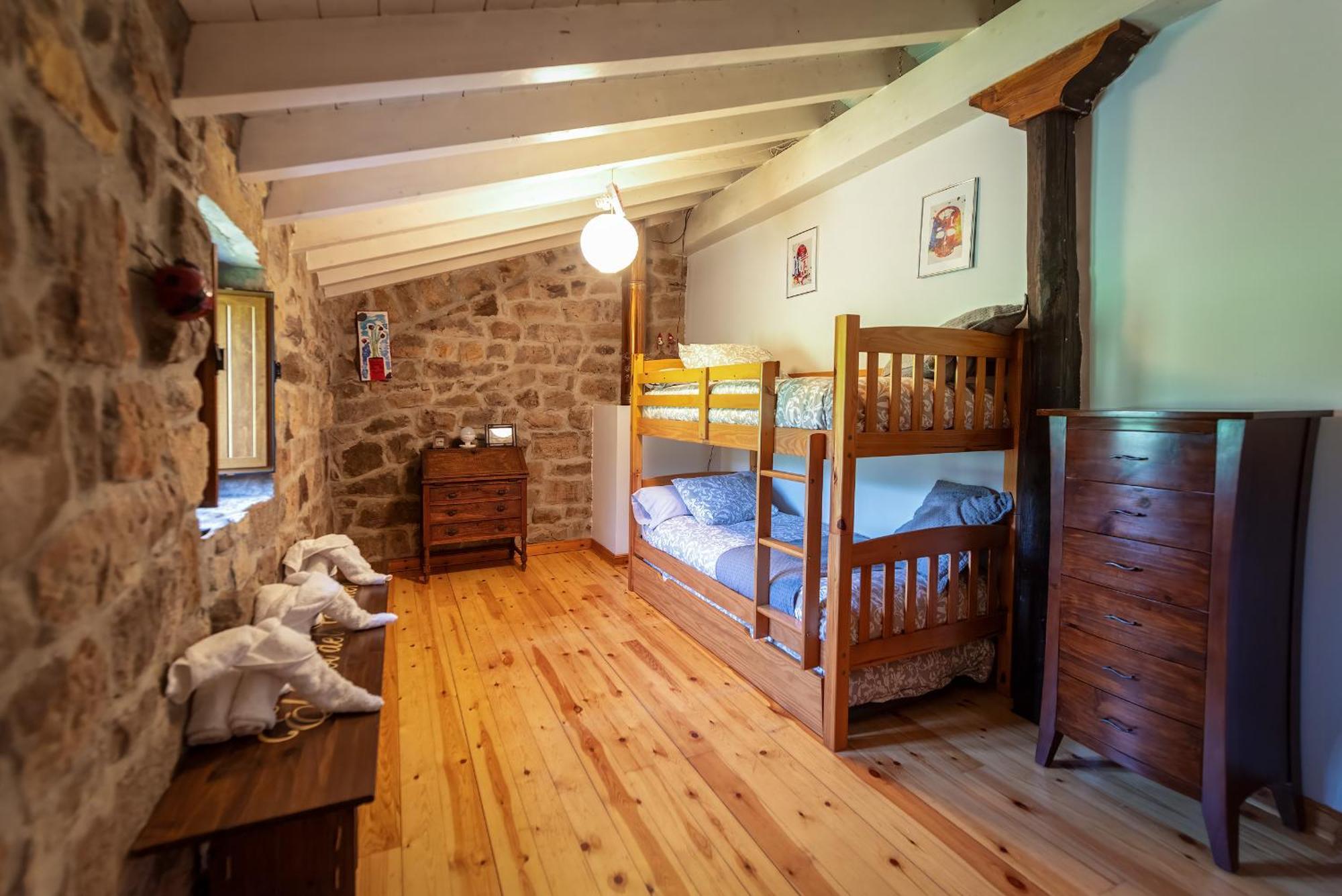 Cabana Pasiega Las Suertes San Pedro Del Romeral Екстериор снимка