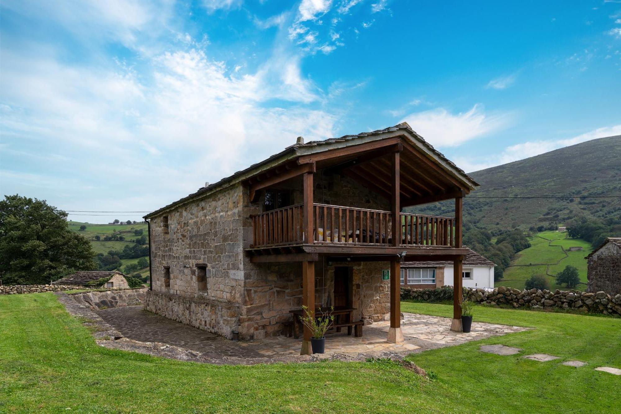 Cabana Pasiega Las Suertes San Pedro Del Romeral Екстериор снимка